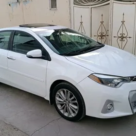 Toyota Corolla 2014