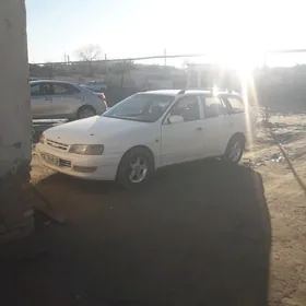 Toyota Carina 1993