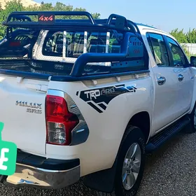Toyota Hilux 2018