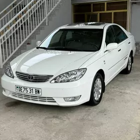 Toyota Camry 2005