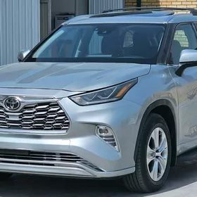 Toyota Highlander 2021