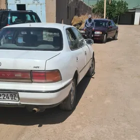 Toyota Camry 1991