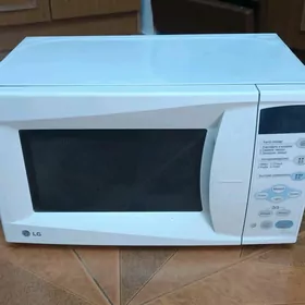 Микроволновка "LG"