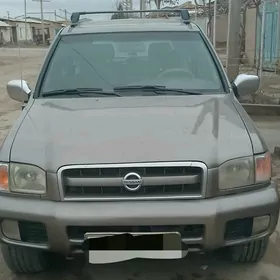 Nissan Pathfinder 2003