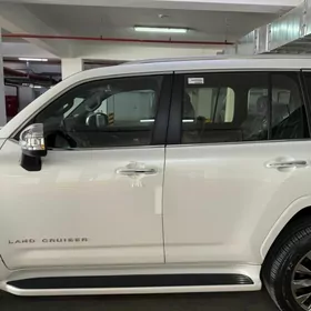 Toyota Land Cruiser 2024