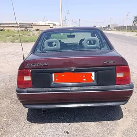 Opel Vectra 1992