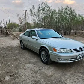 Toyota Camry 2000