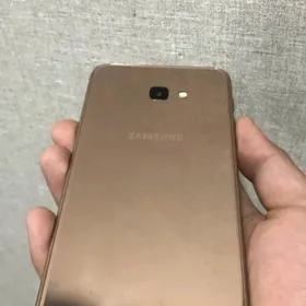 samsung j4+ j4 +   32GB arzan
