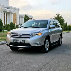 Toyota Highlander 2011
