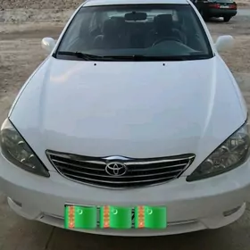 Toyota Camry 2005