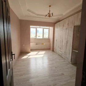 Мир4   9 / 5 этж 4 ком 110м²