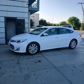 Toyota Avalon 2013