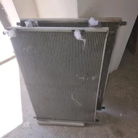 corolla radiyator 2012