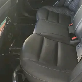 Kia Cadenza 2019