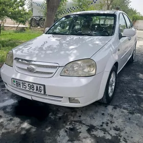 Daewoo Lacetti 2004