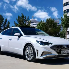 Hyundai Sonata 2021