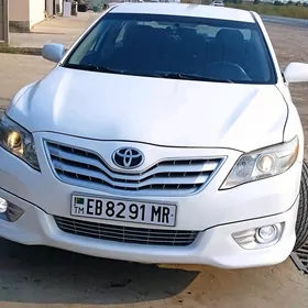 Toyota Camry 2010