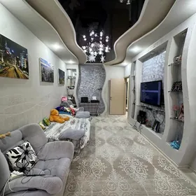 Мир3 3комнатная