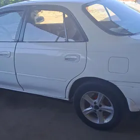 Toyota Carina 1993