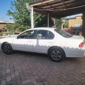 Nissan Cefiro 1995