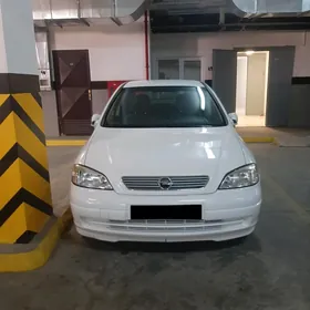 Opel Astra 2003