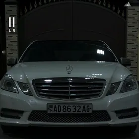 Mercedes-Benz E350 2013