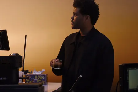 The Weeknd и Nespresso выпустили совместную коллекцию кофе