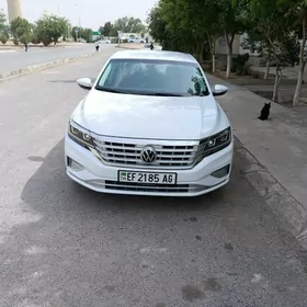 Volkswagen Passat 2020