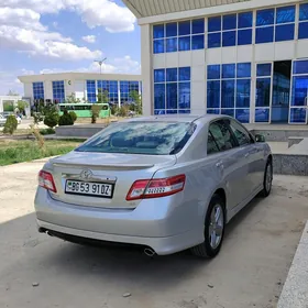 Toyota Camry 2011