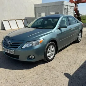 Toyota Camry 2010
