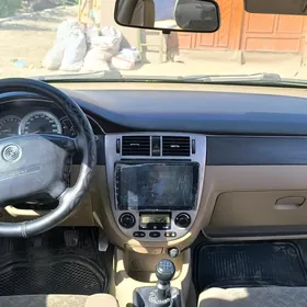 Daewoo Lacetti 2004