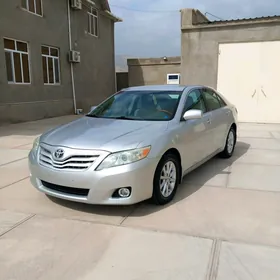 Toyota Camry 2010