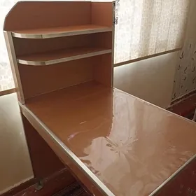 Стол для маникюра
