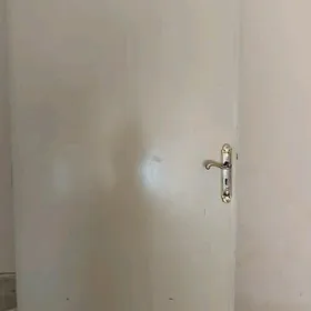 дверь