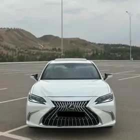 Lexus ES 350 2019
