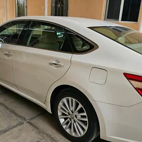 Toyota Avalon 2013