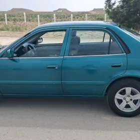 Toyota Corolla 1998