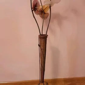 ваза            напольная