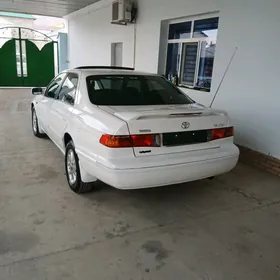 Toyota Camry 1998