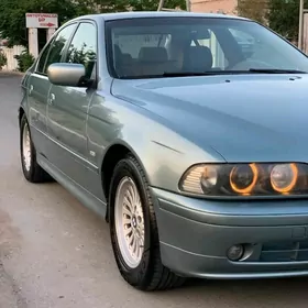 BMW E39 2001