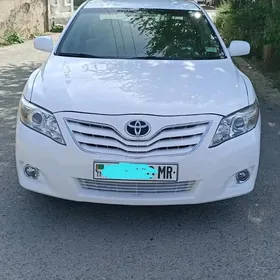 Toyota Camry 2010