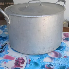 кастрюля
