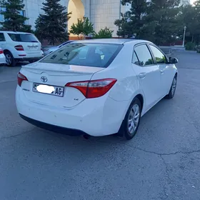 Toyota Corolla 2015