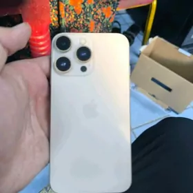 İphone Xr (13 peredelka edilen