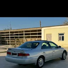 Toyota Camry 1998