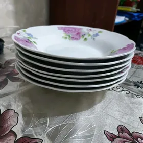 Тарелки 7 шт