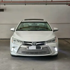 Toyota Camry 2016
