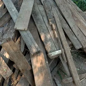 Tahtalar gara potolok üçin