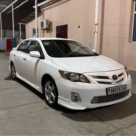 Toyota Corolla 2011