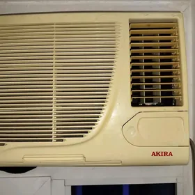 Акира